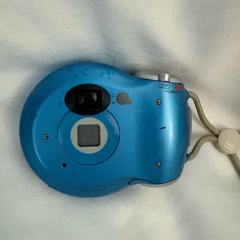 Retro Fujifilm Instax Q1 Blue APS Camera